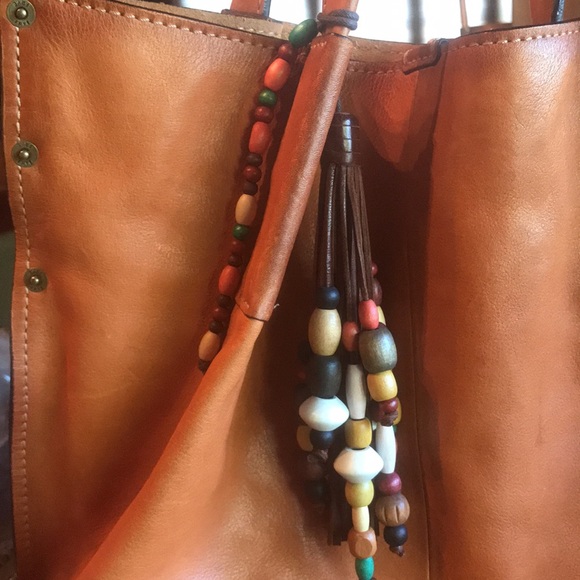 ✨SOLD✨FRYE BEADED TOTE NWOT - Picture 2 of 9